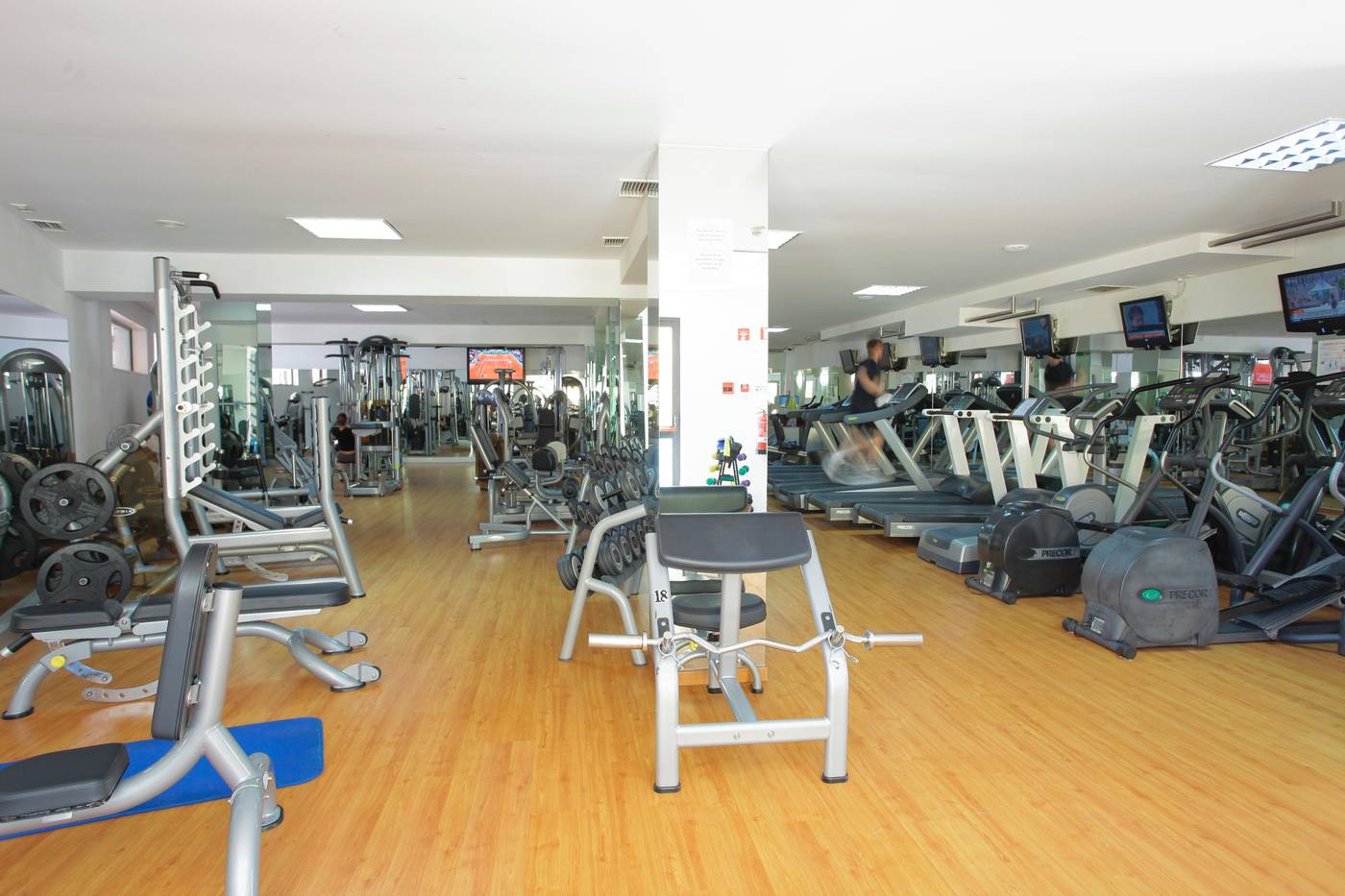 Browns-Sports---Leisure-Club-Vilamoura-Sports-and-Entertainment-23