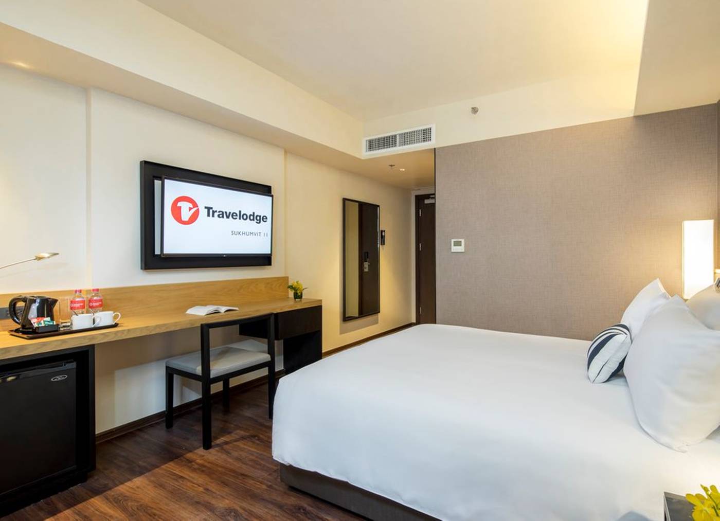 Travelodge-Sukhumvit-11-Room-37