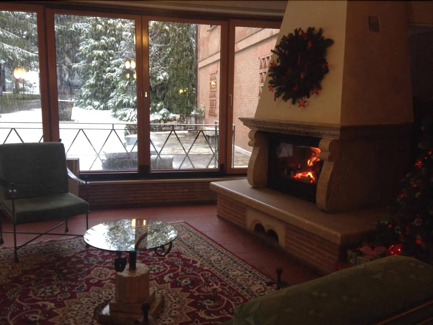 LH-Albergo-il-Picchio-Lobby-8