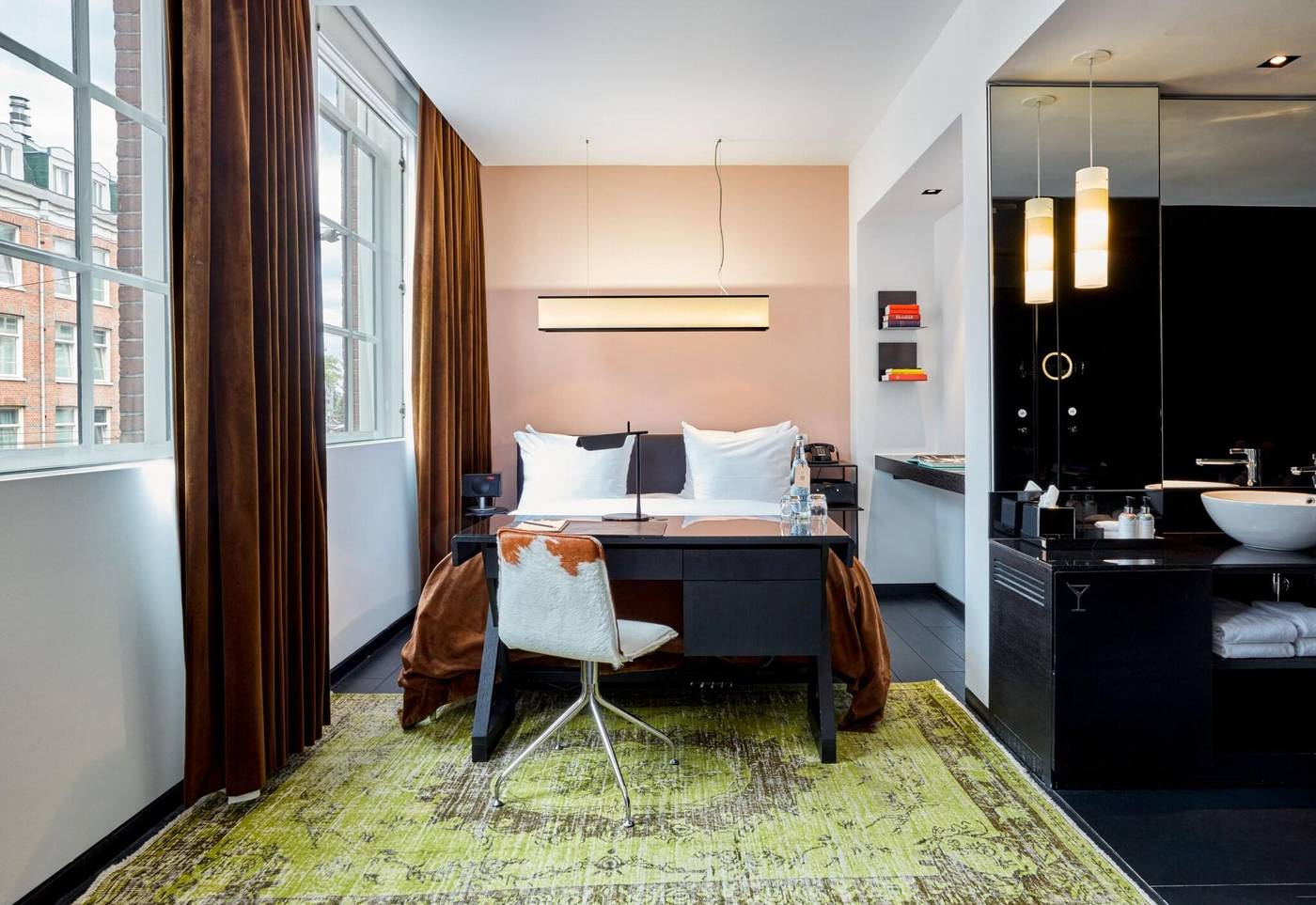 SIR-Albert-Hotel--part-of-Sircle-Collection-Room-26