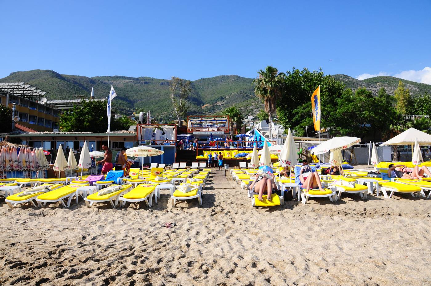 Sealine-Hotel-Beach-52