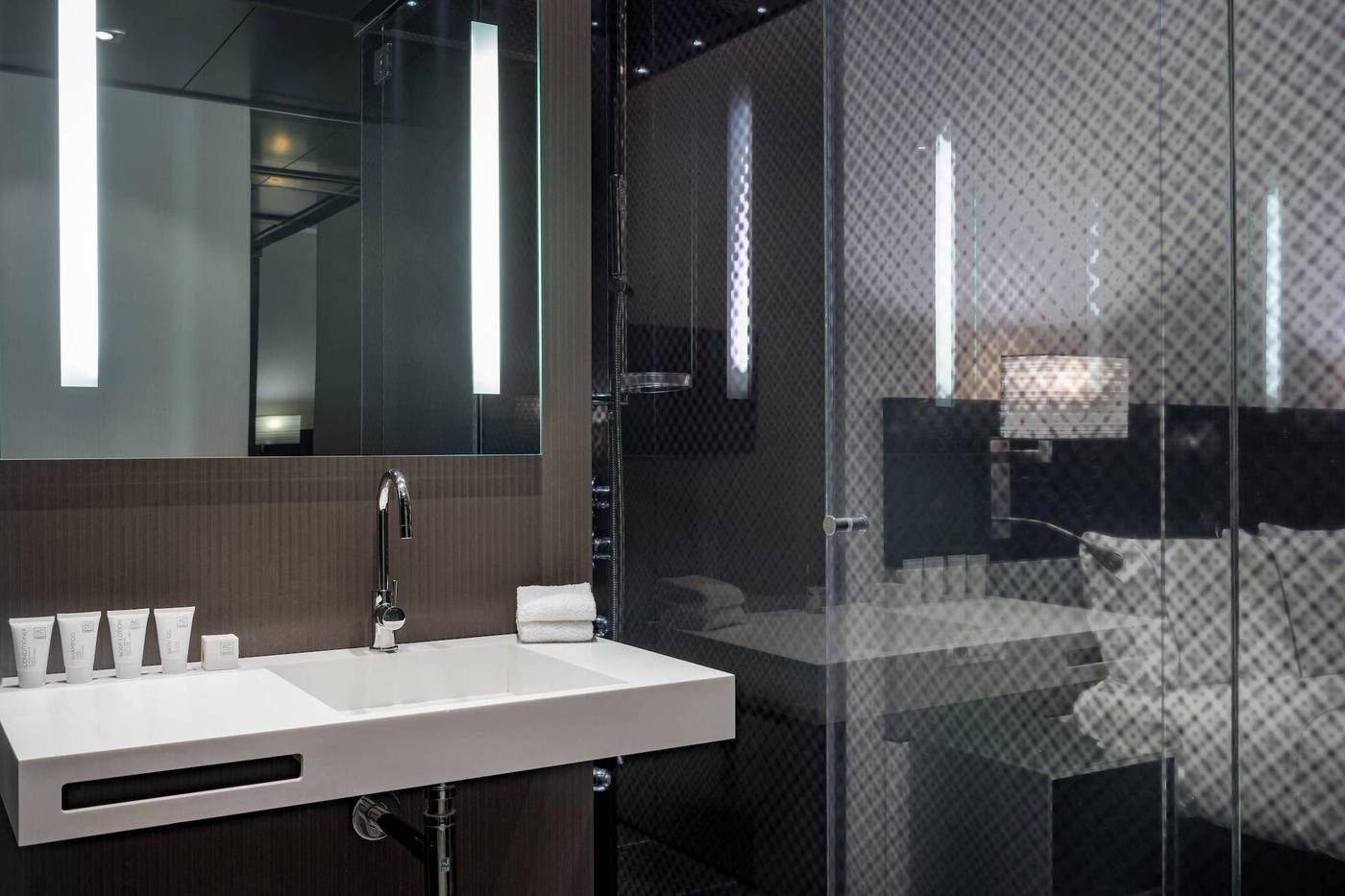 AC-Madrid-Atocha-Room-33