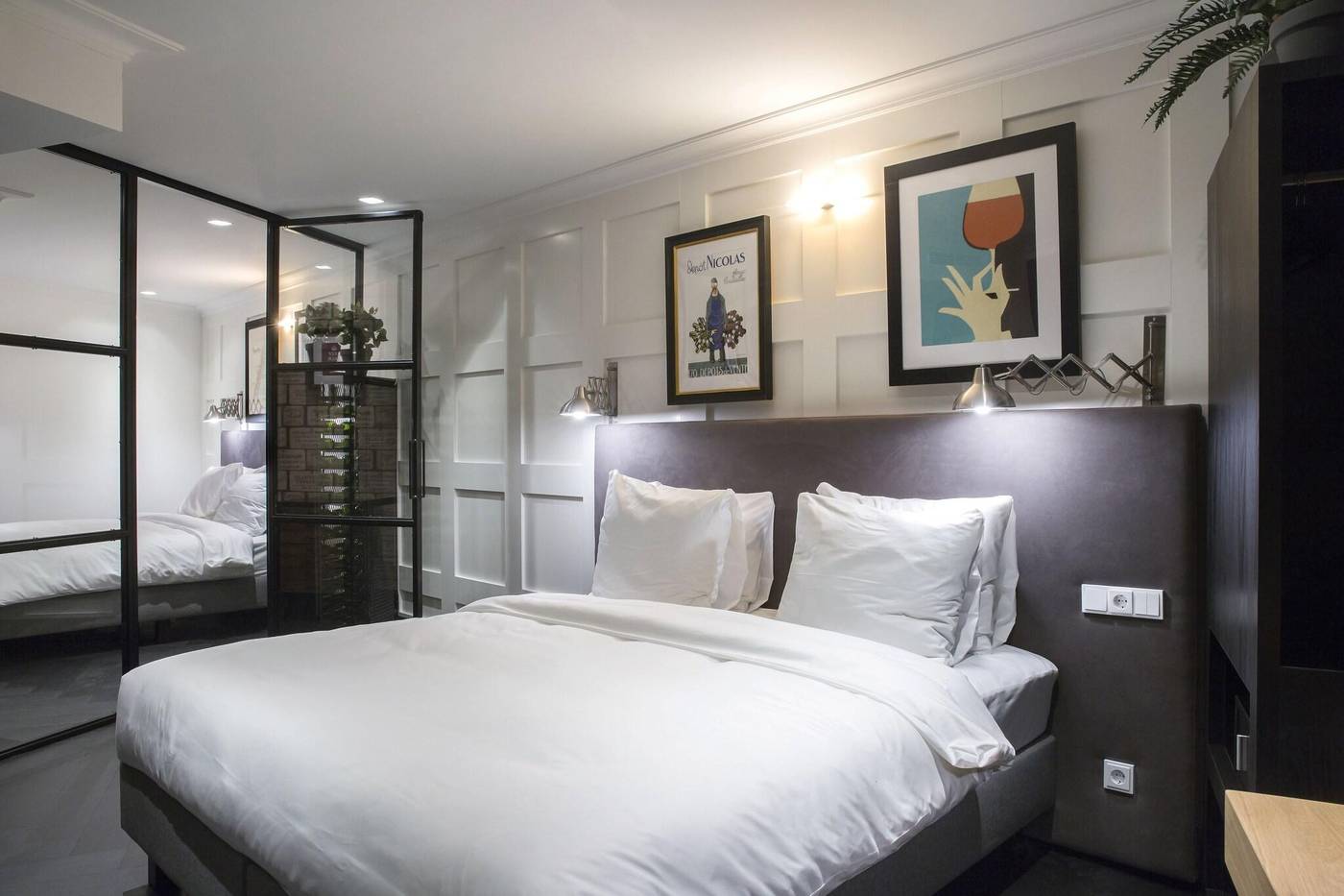 The-Highland-House-Room-14