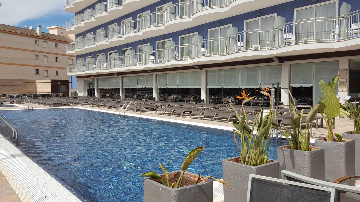 Cesar-Augustus-Hotel-Pool-4