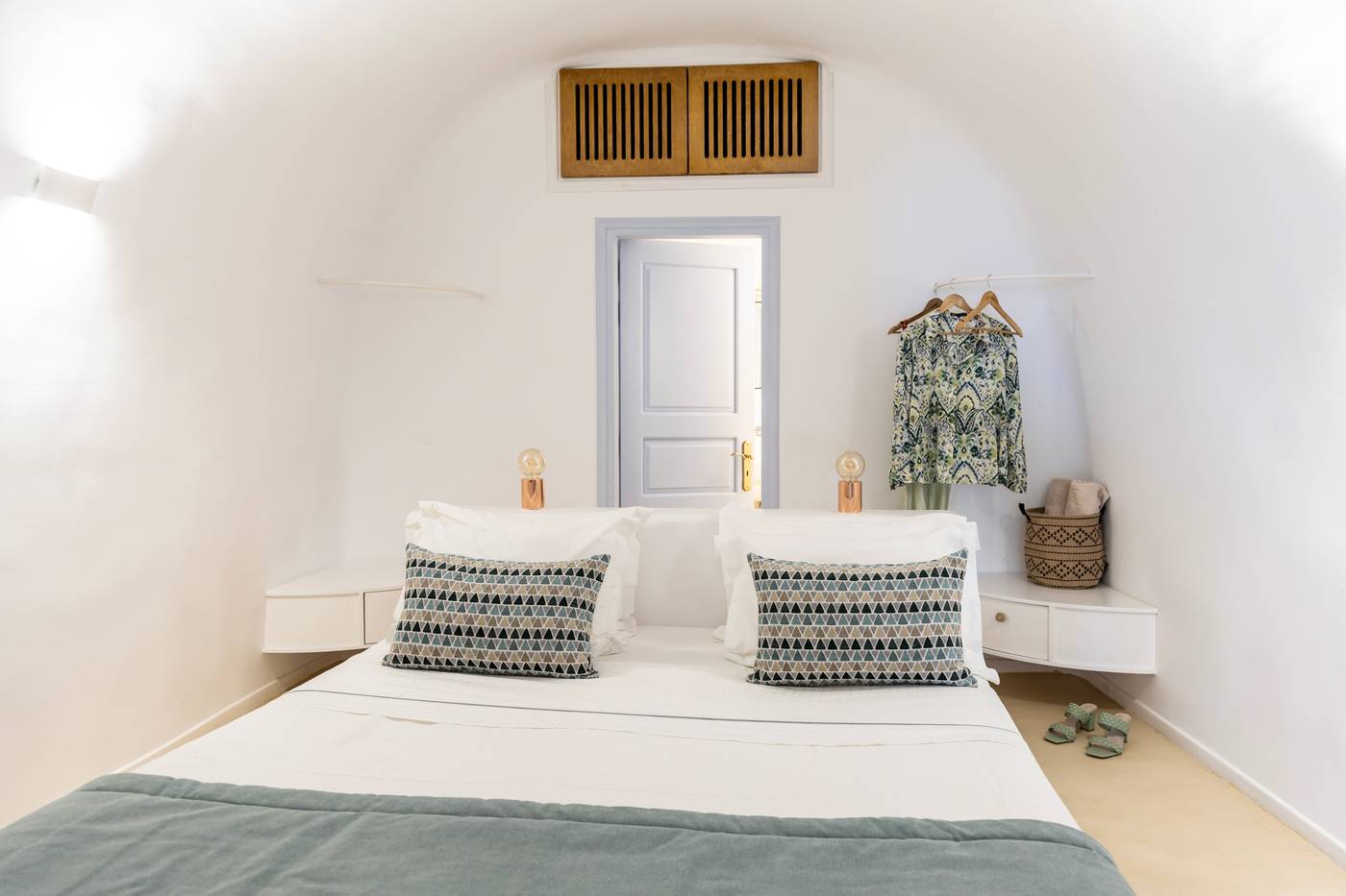 El-Verano-Collection-Santorini-Room-29