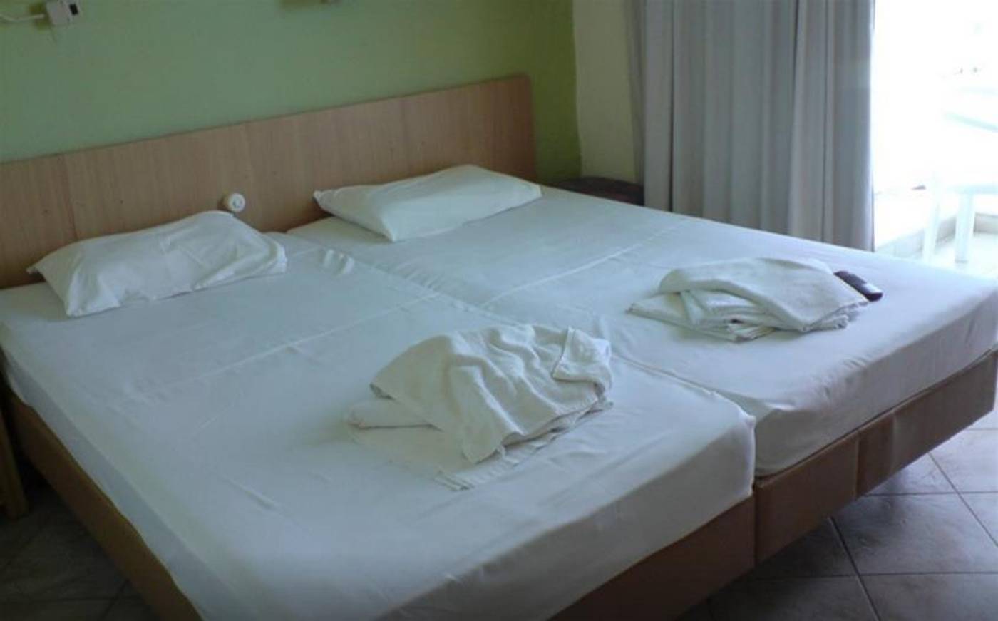 Aristea-Hotel-Room-7