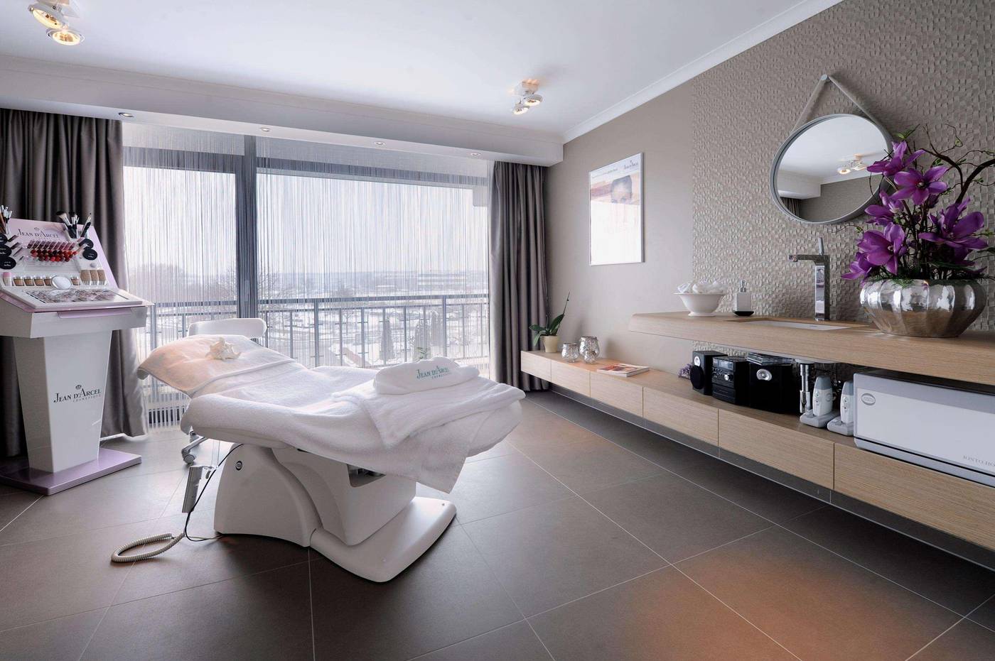 Van-Der-Valk-Hotel-Berliner-Ring-Sports-and-Entertainment-62