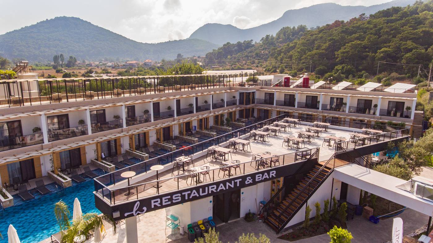 L-Hotel-Sarigerme-Terrace-24