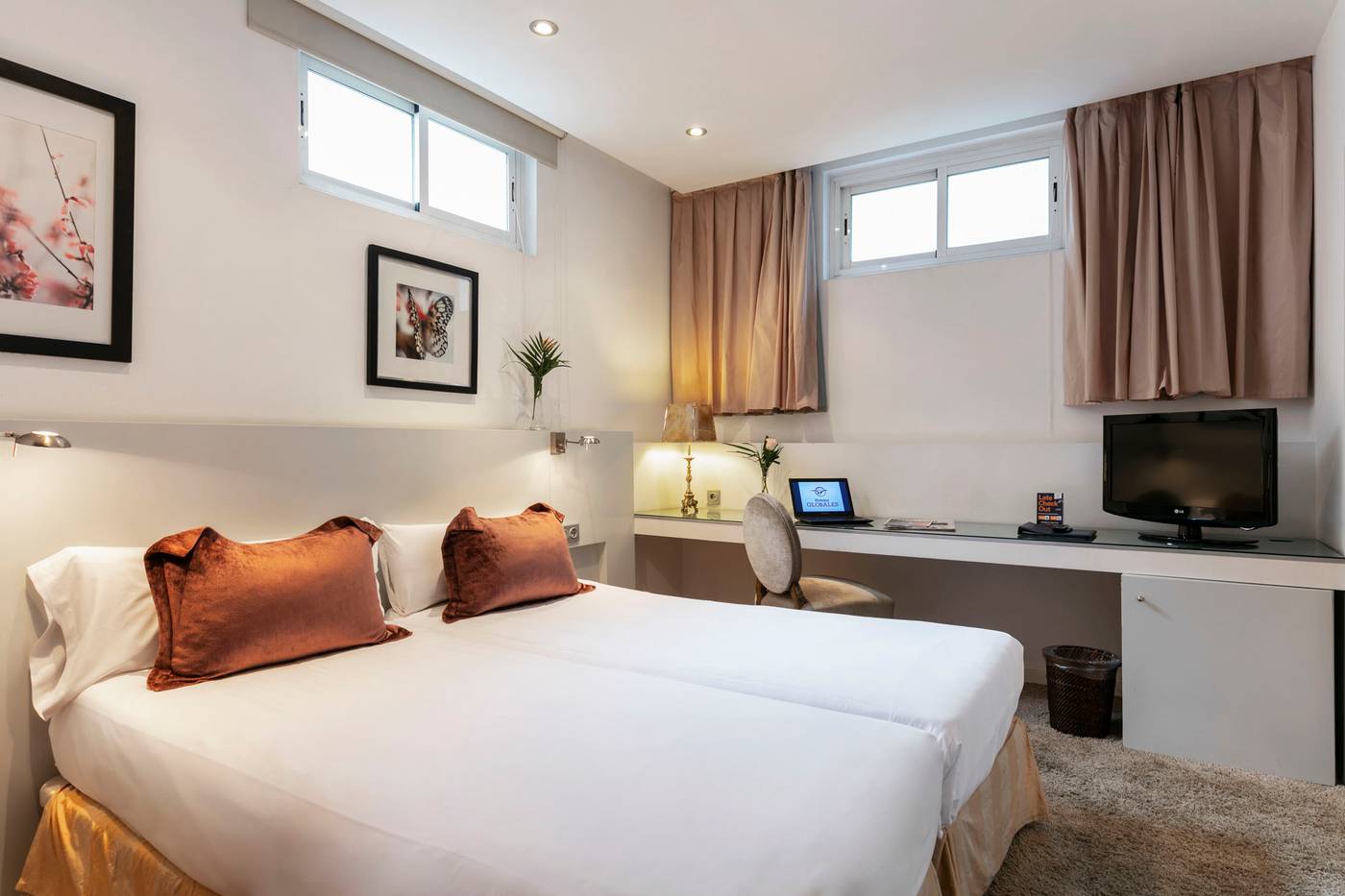 Globales-Acis---Galatea-Hotel-Room-16