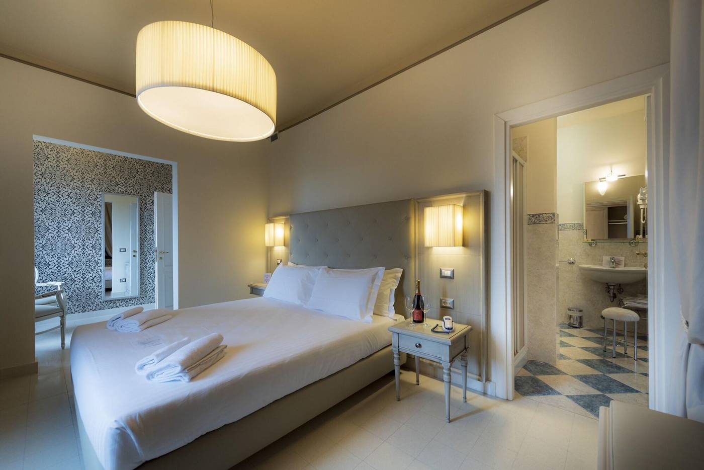 Villa-Elda-Boutique-Hotel-Room-8