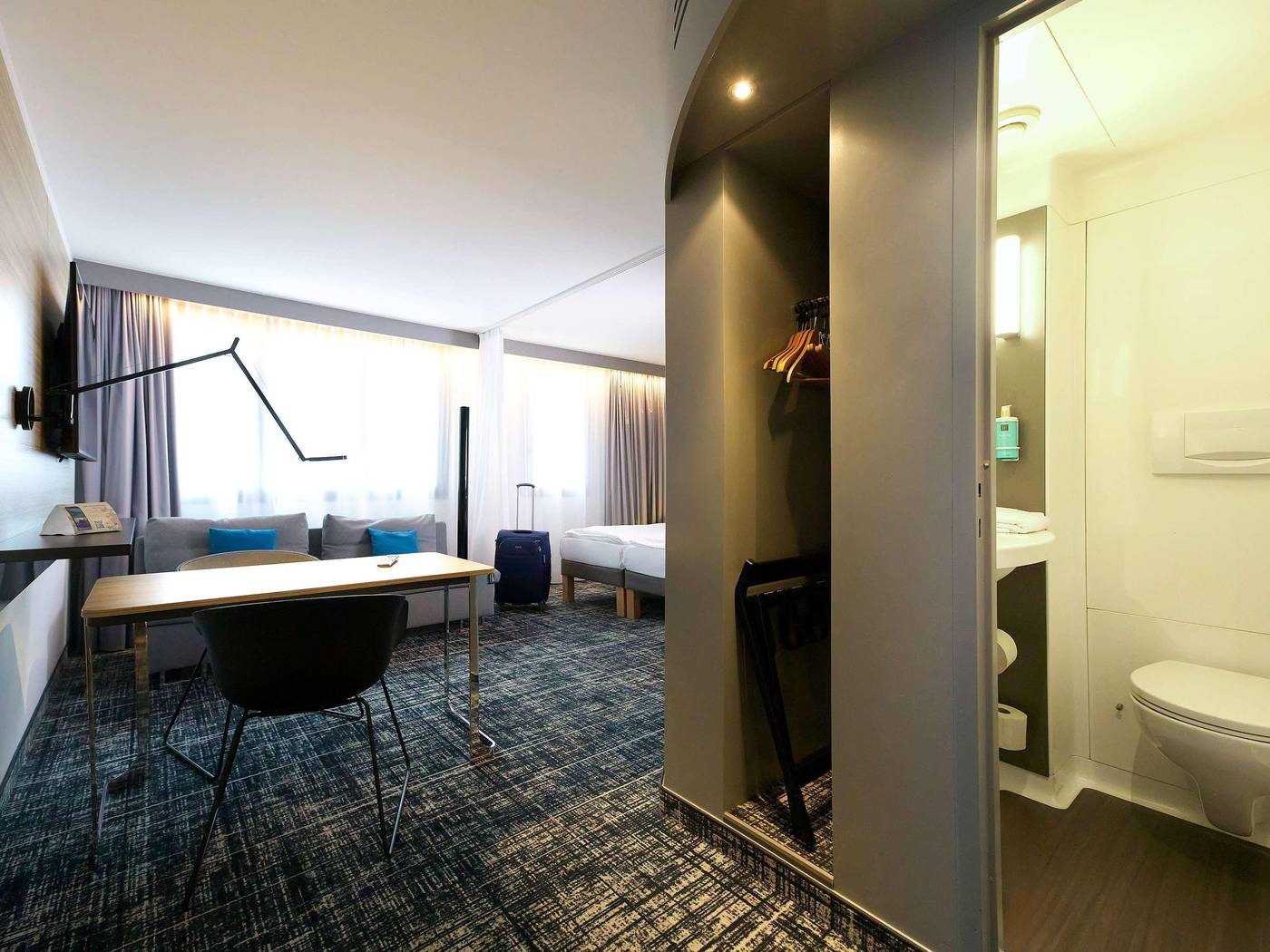 Novotel-Suites-Berlin-City-Potsdamer-Platz-Room-38