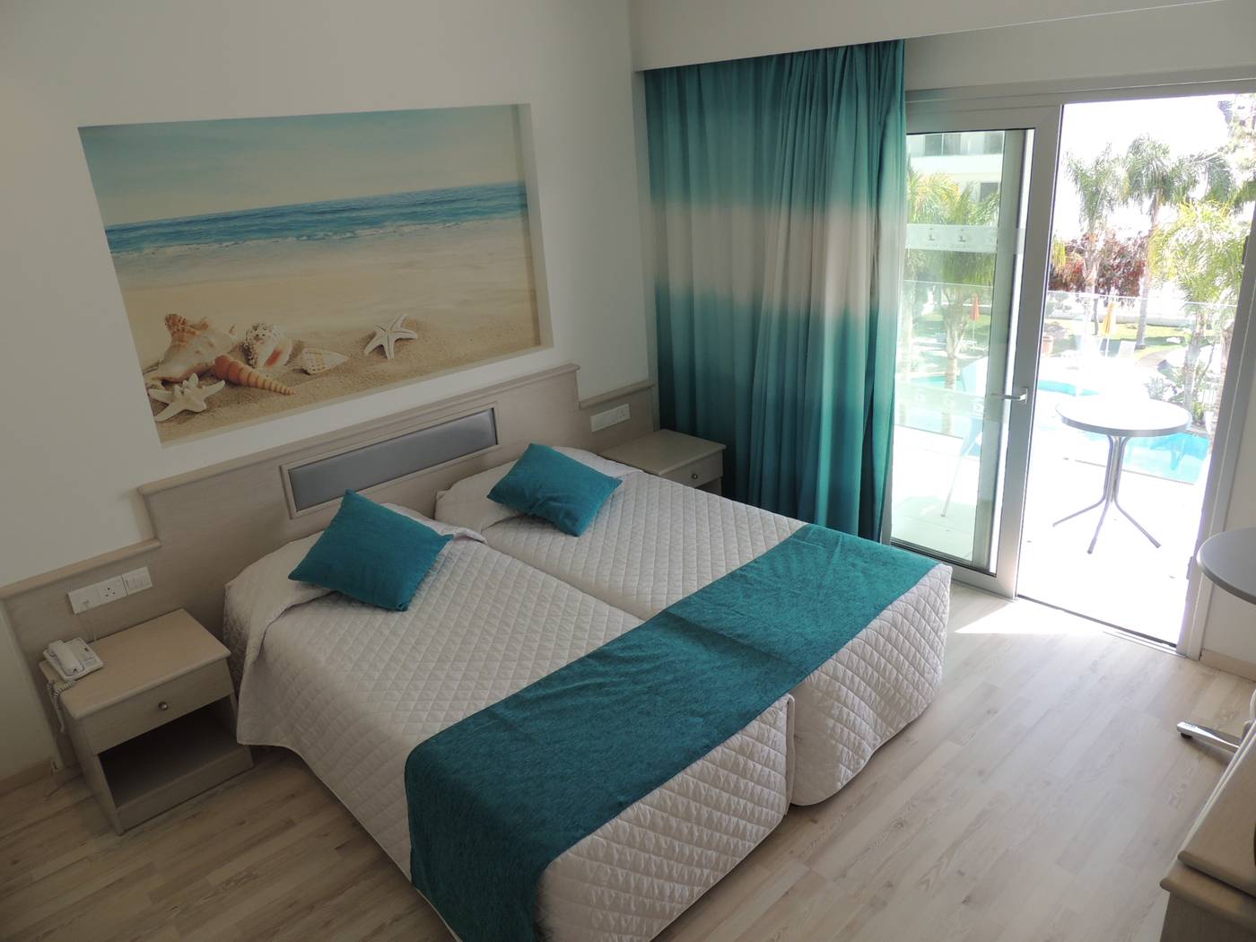 Anesis-Hotel-Room-28