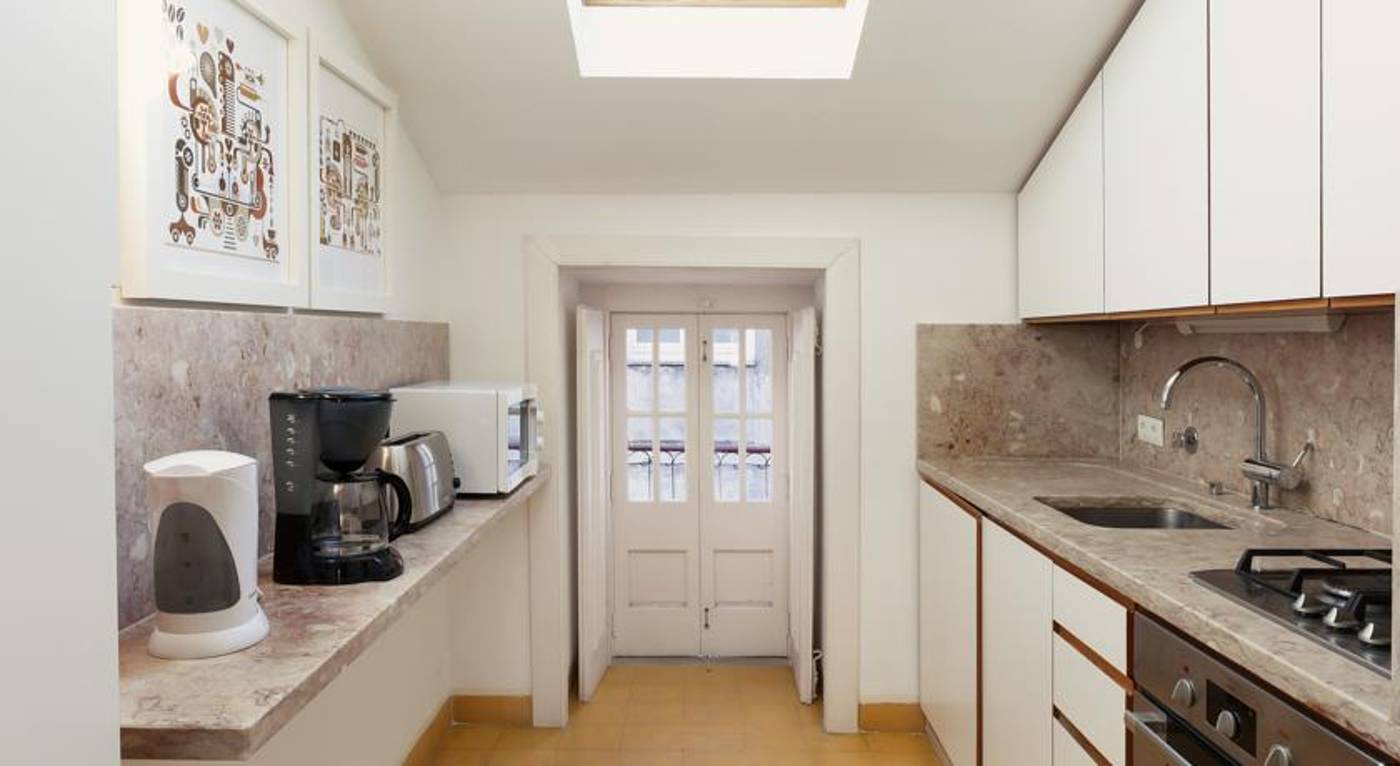 Hello Lisbon Cais do Sodre