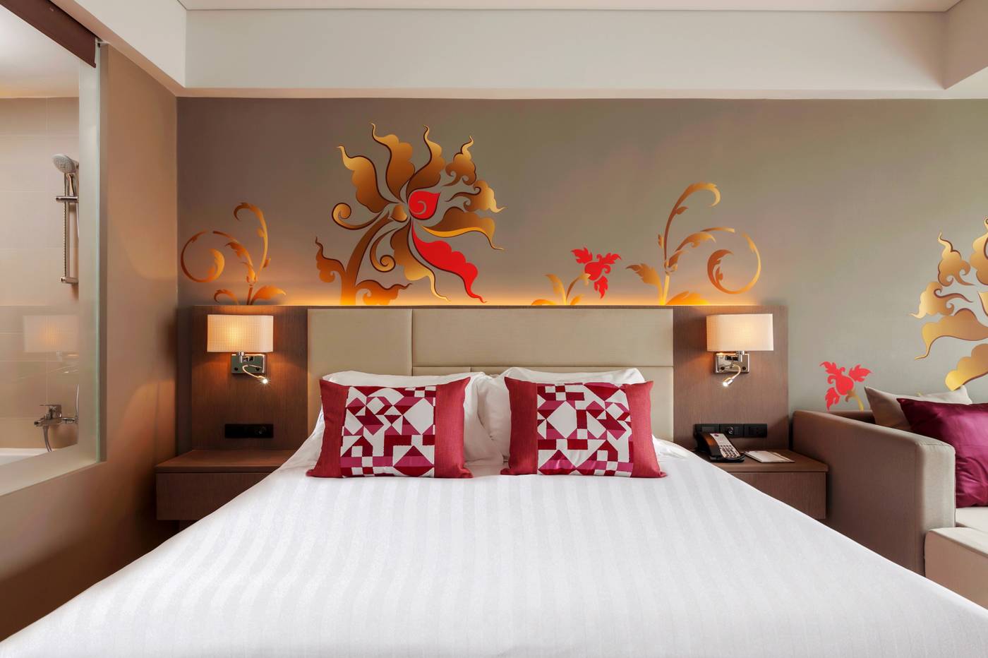 Grand-Mercure-Phuket-Patong-Room-30