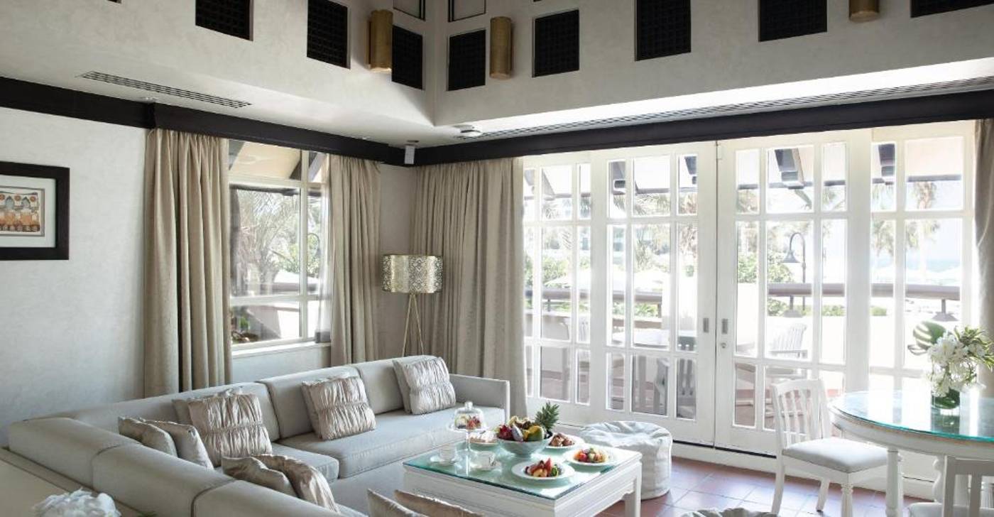 Jumeirah-Beach-Hotel-Room-40