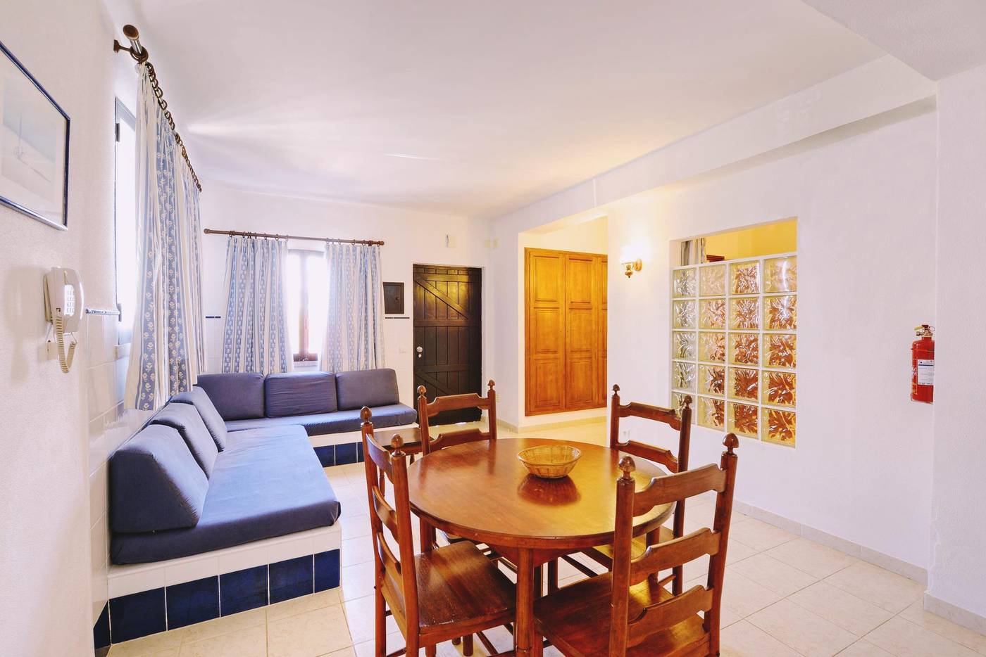 3HB-Golden-Beach-Room-17