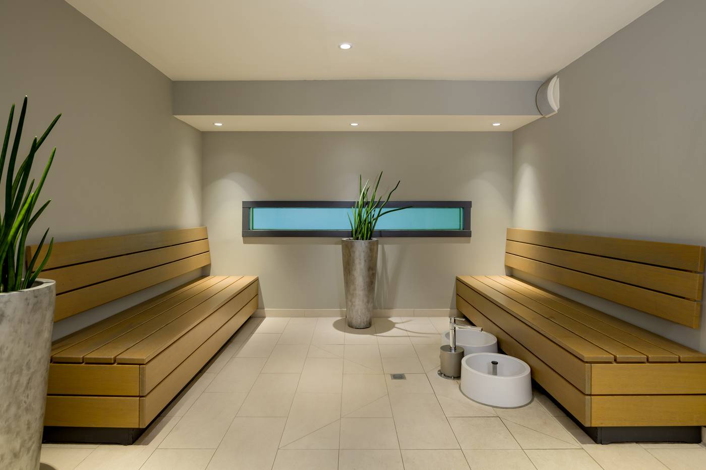 Movenpick-Amsterdam-City-Sports-and-Entertainment-18