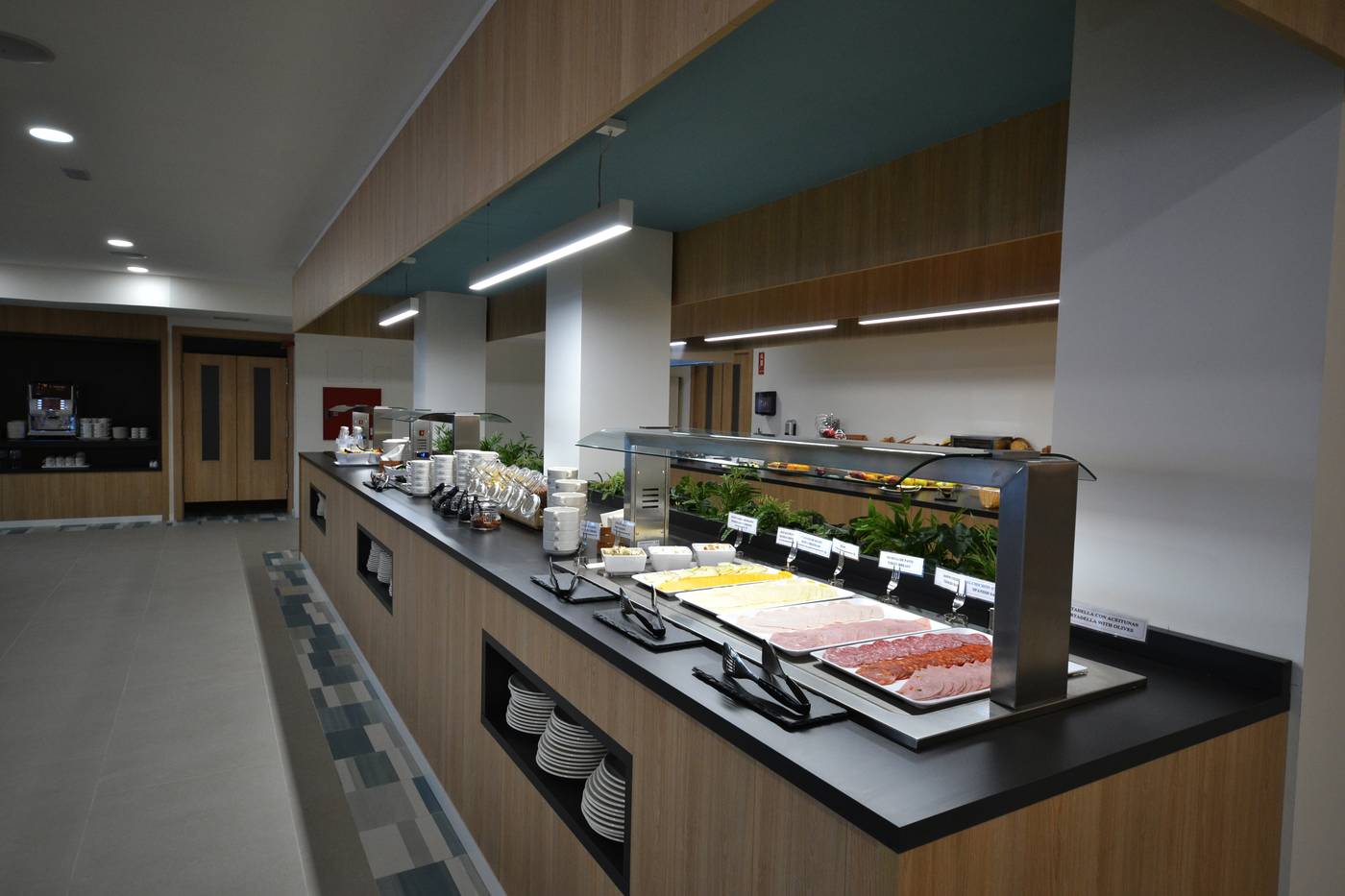 Oasis-Mango-Restaurant-36