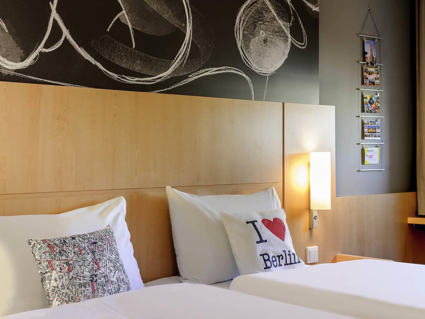 ibis-Berlin-Kurfuerstendamm-Room-34