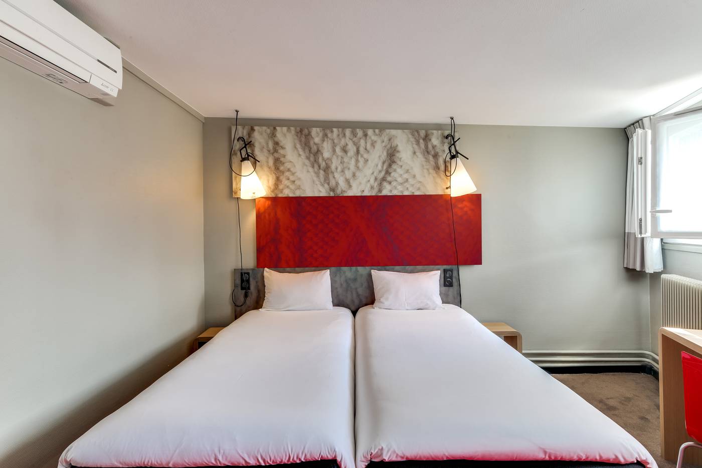 ibis-Paris-Grands-Boulevards-Opera-9th-Room-29