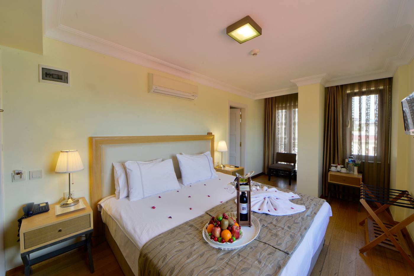 Agora-Life-Hotel-Room-28
