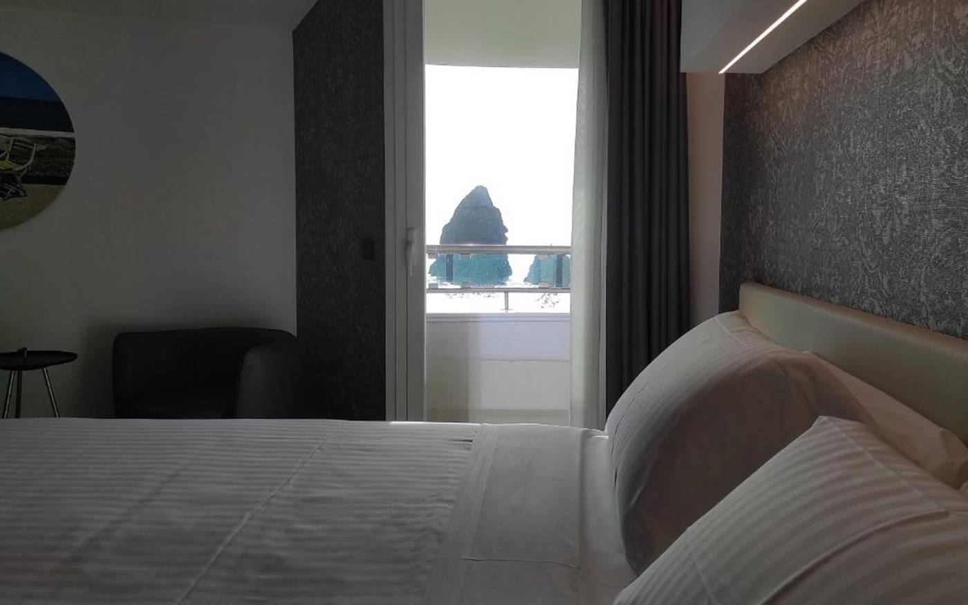 Grand-Hotel-Faraglioni-Room-18