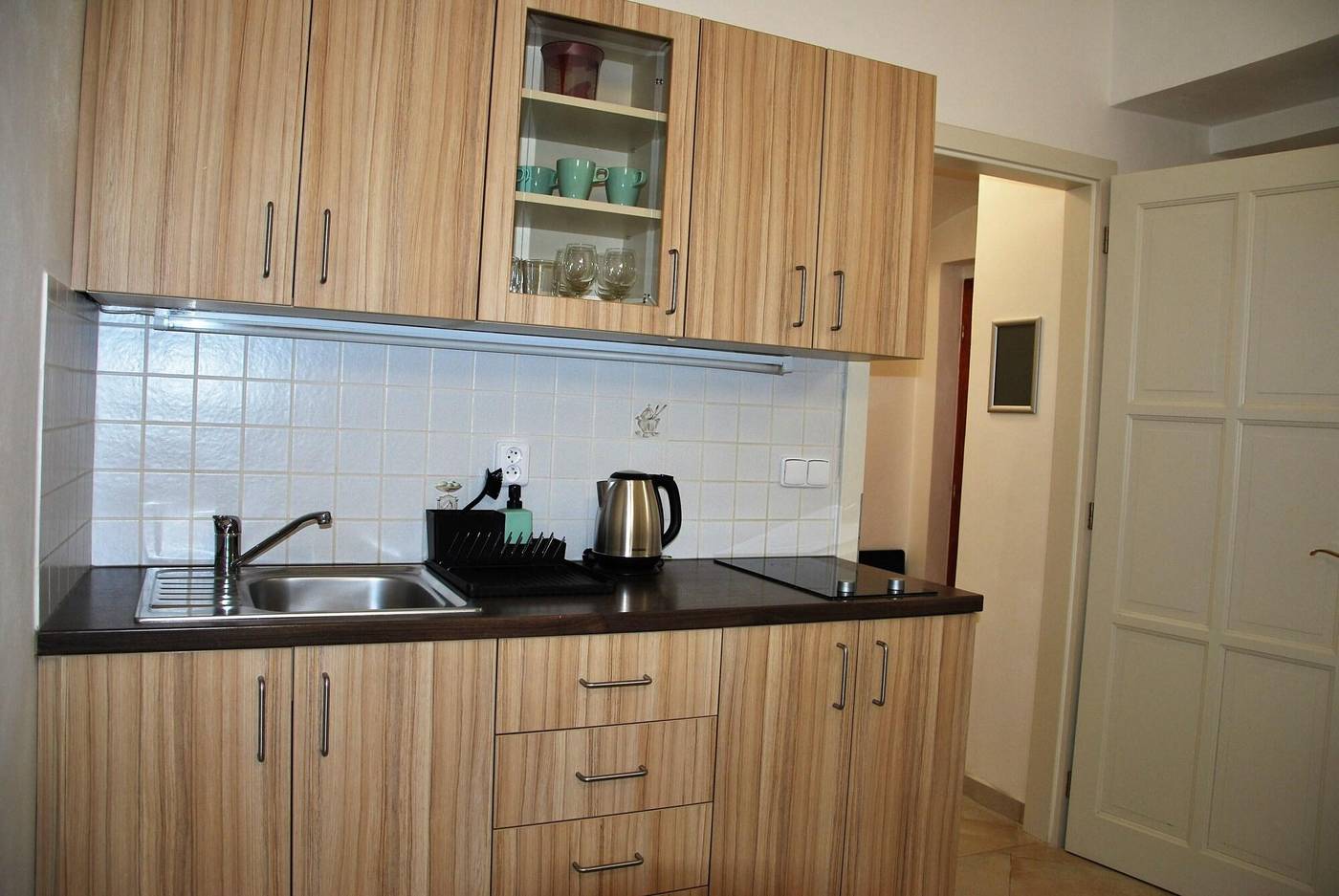 Boutique-Apartments-White-Swan-Room-63