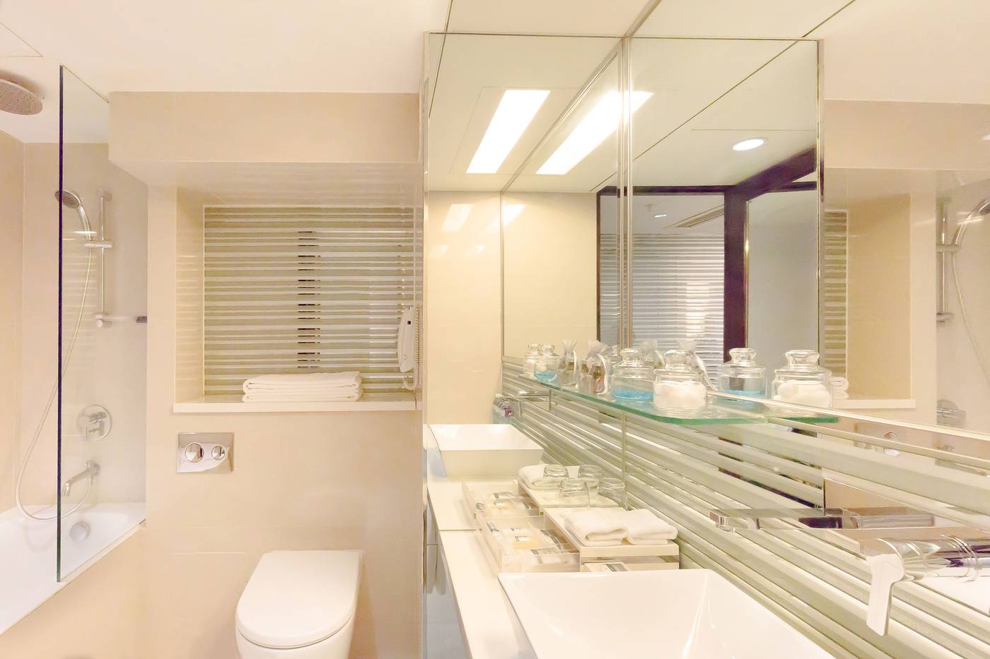 Regal-Oriental-Room-20