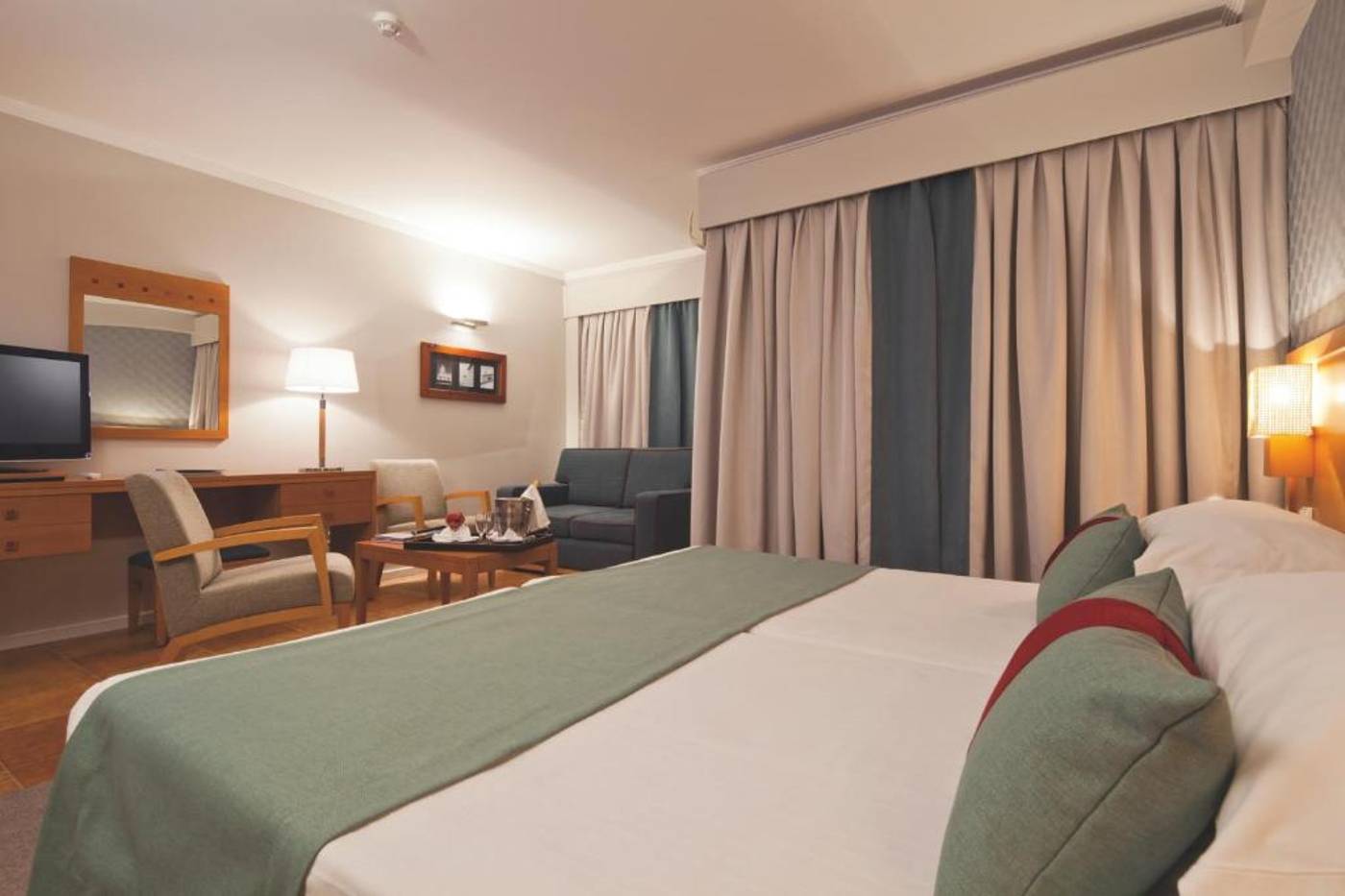 Hotel-Eurotel-Altura-Room-16