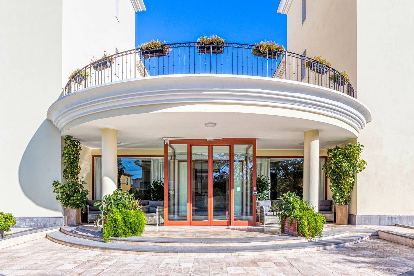 Le Torri Hotel-Italy-ARBOREA-General view-2