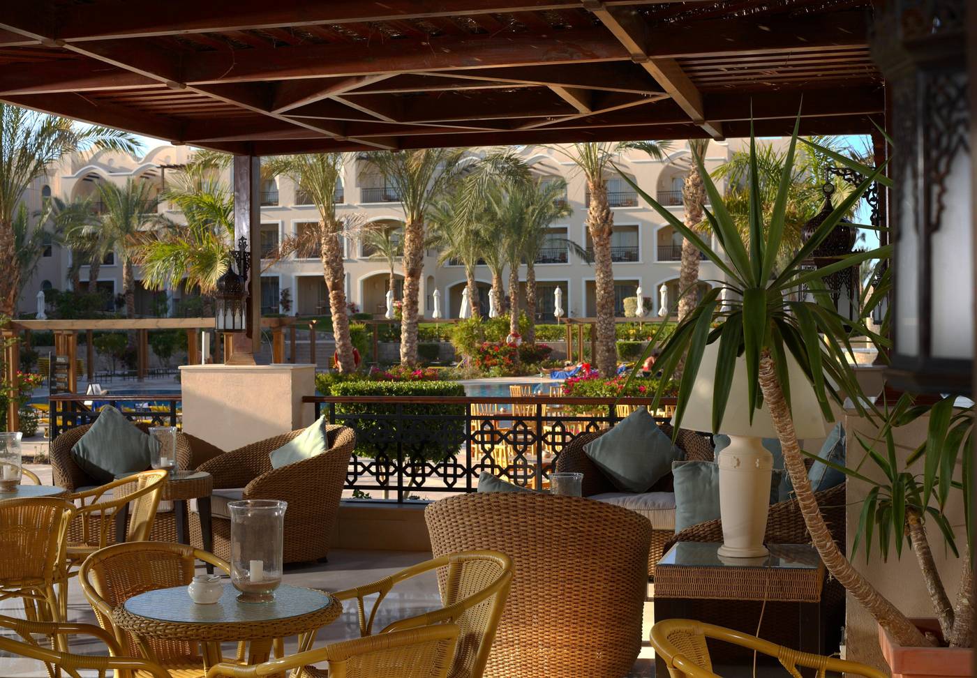 Jaz-Makadi-Star-Resort-and-Spa-Terrace-10