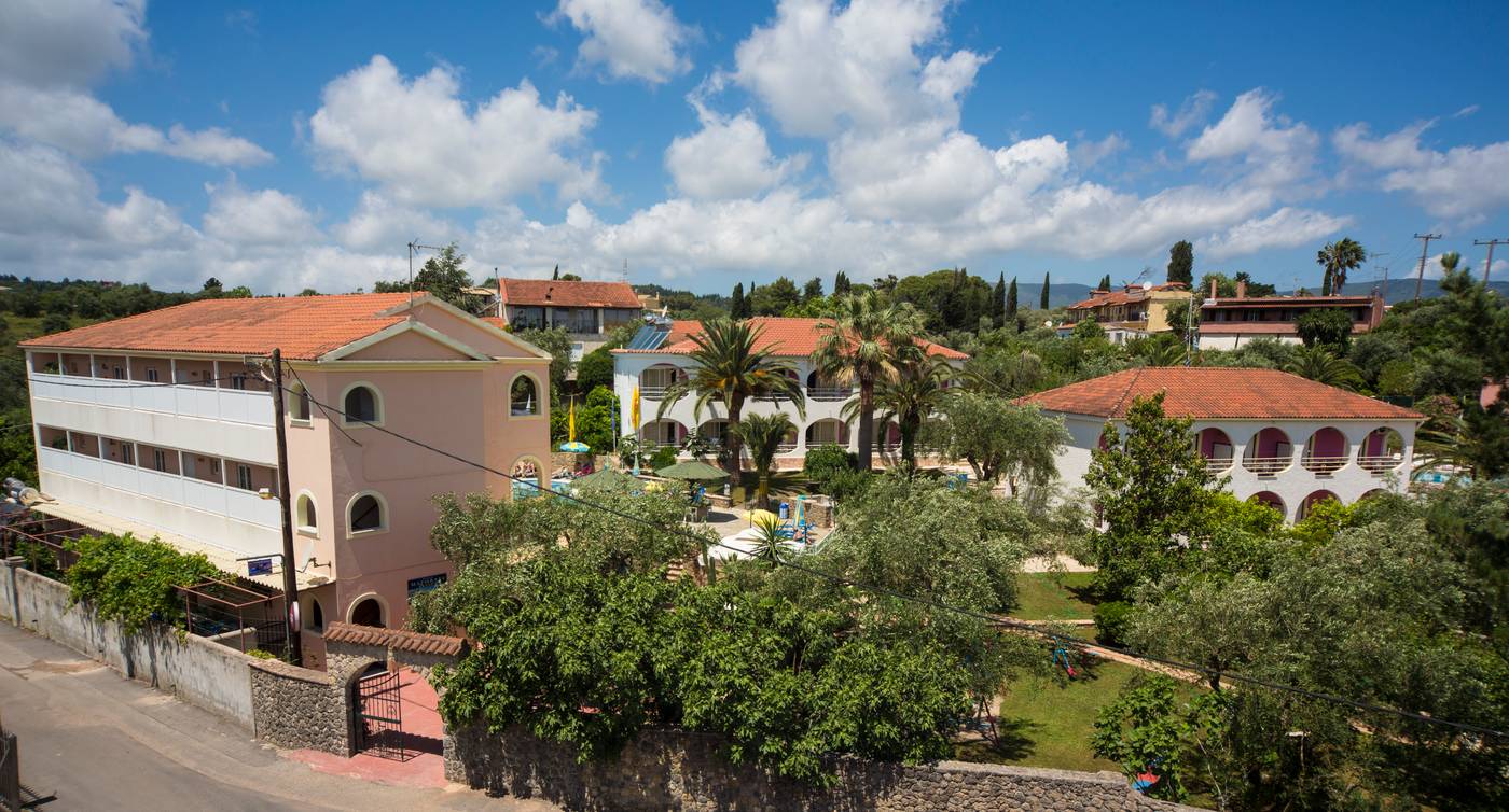 Mathraki Resort