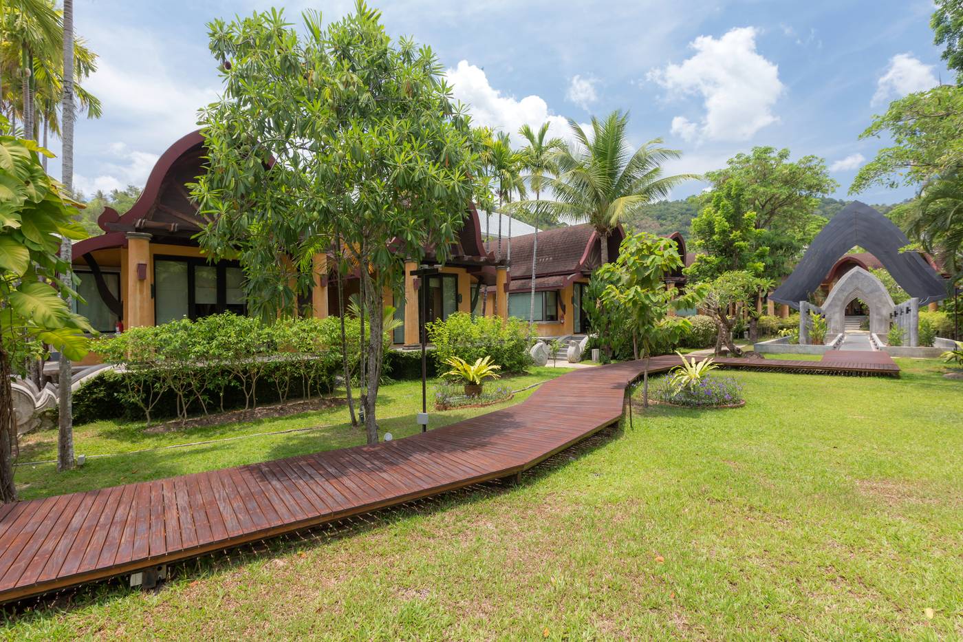 Village-Resort---Spa-Room-7