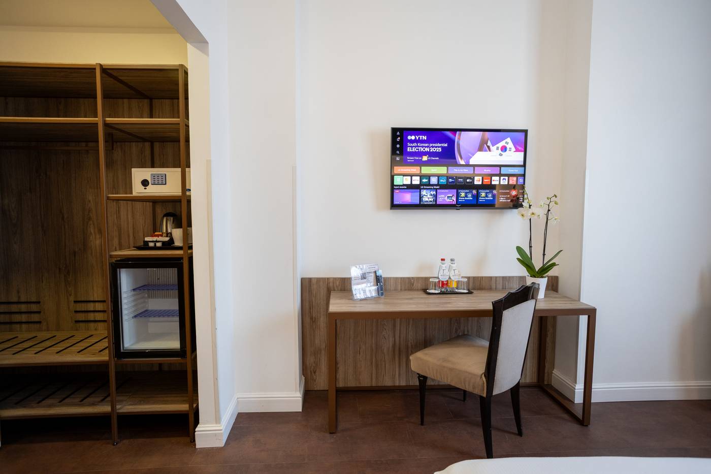 Grand-Hotel-Tiberio-Room-43