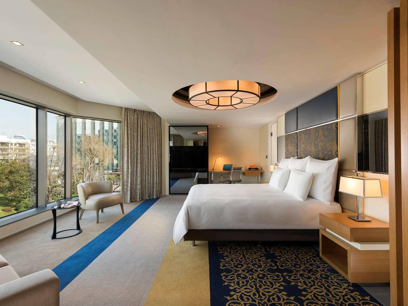 Swissotel-The-Bosphorus-Istanbul-Room-12