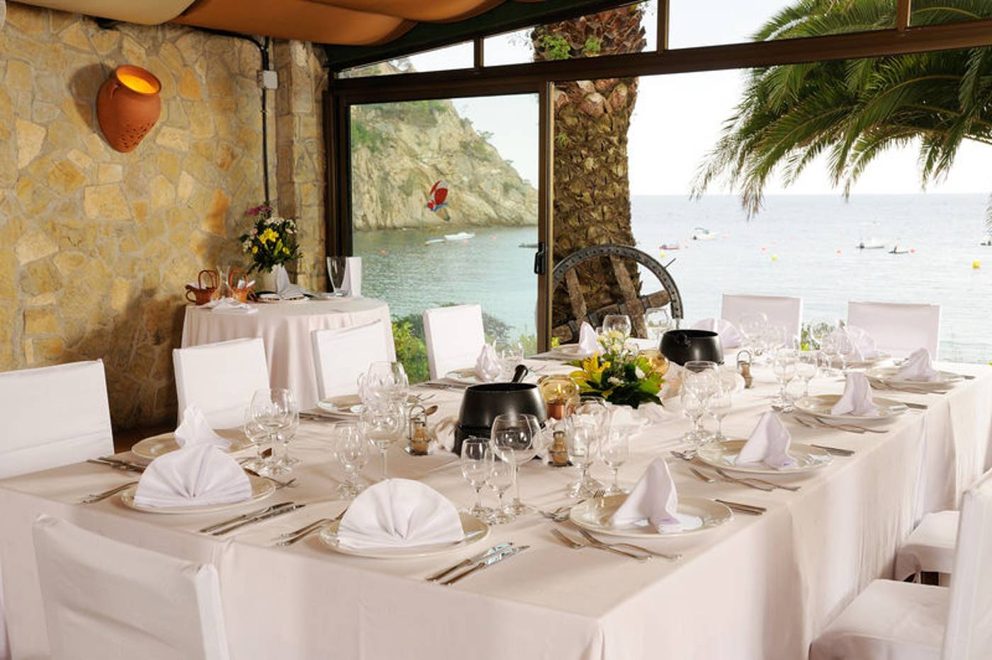 Giverola-Resort-Restaurant-13