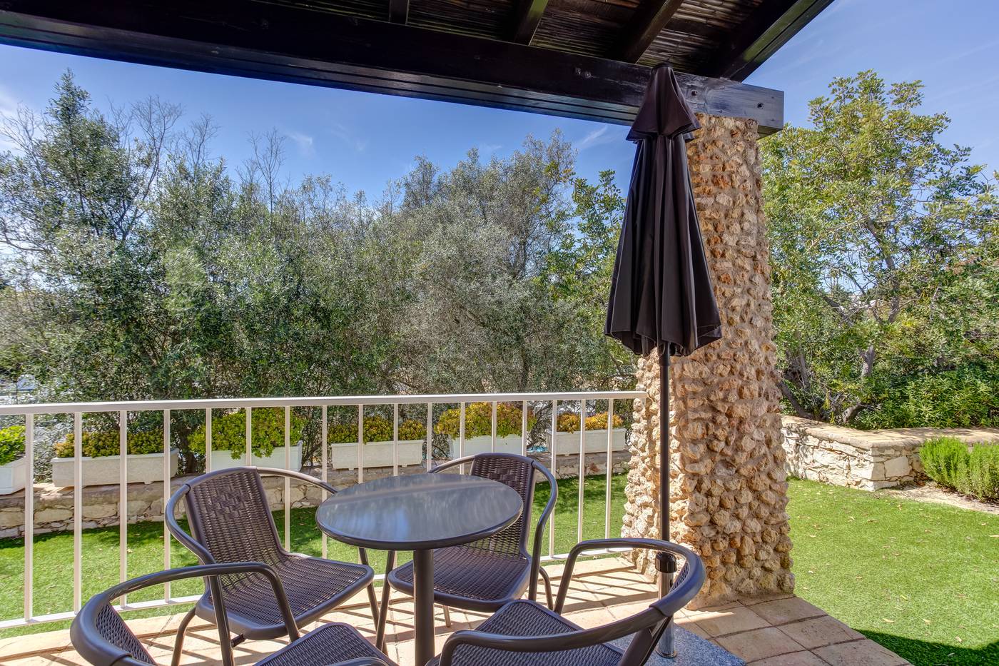 Quinta-Do-Paraiso-Room-17