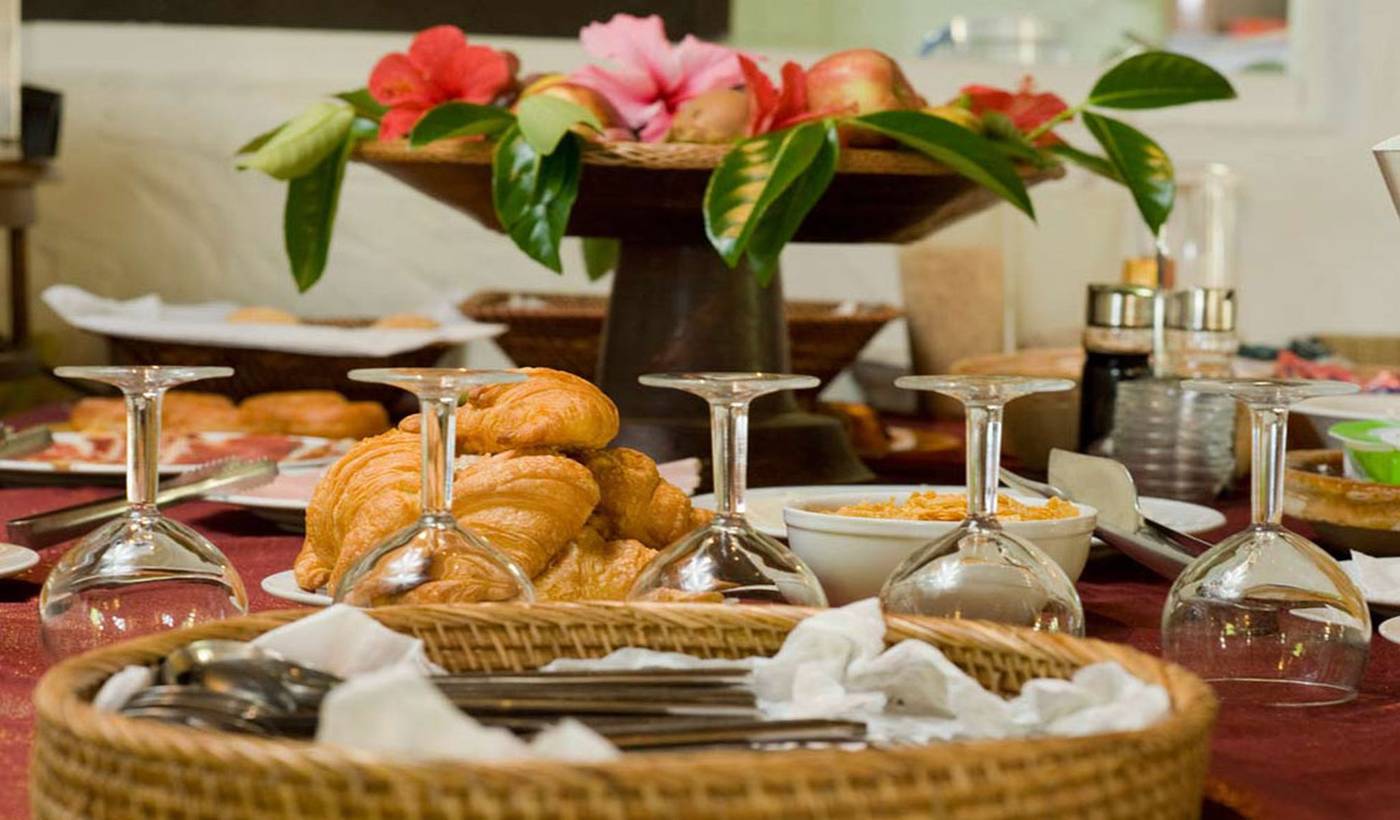 Hotel-100--Fun-Restaurant-49