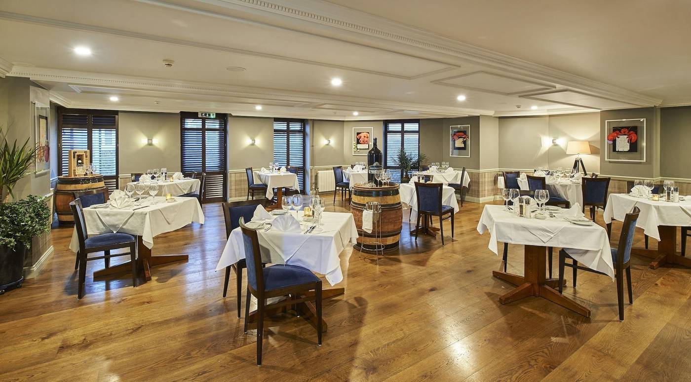 Les-Rocquettes-Hotel-Restaurant-19