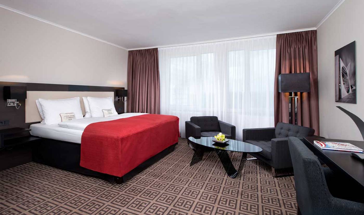 Hotel-Palace-Berlin-Room-28