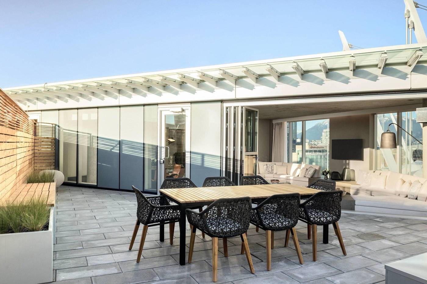 the-DOUGLAS--Autograph-Collection-Room-56