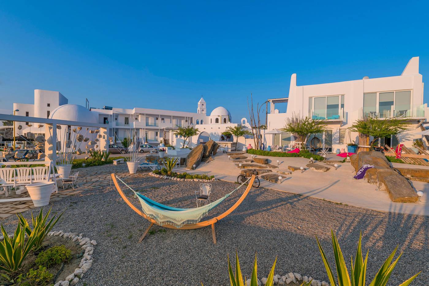 Kouros-Exclusive-General-view-3