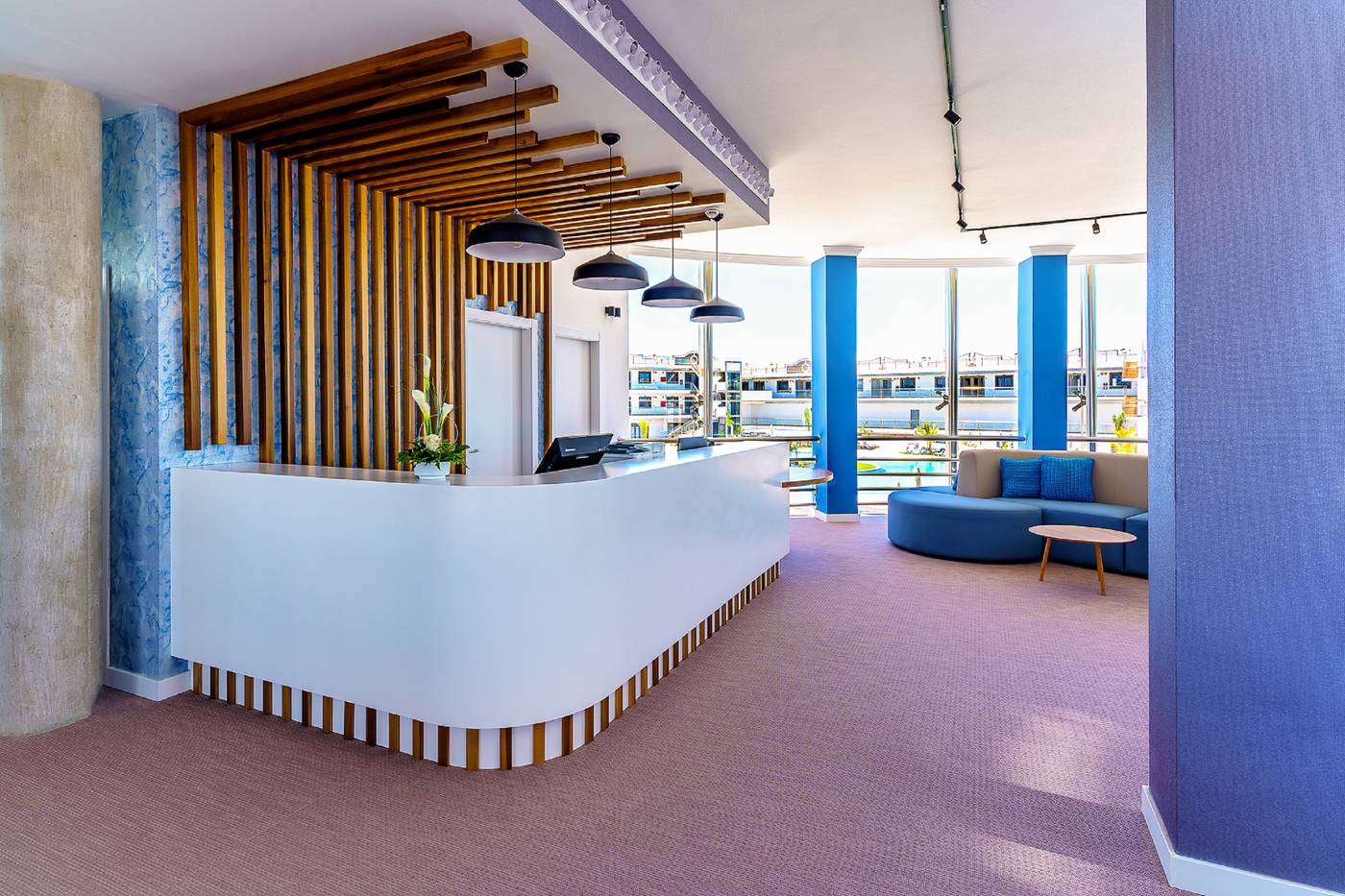 Hotel-Cordial-Marina-Blanca-Lobby-27