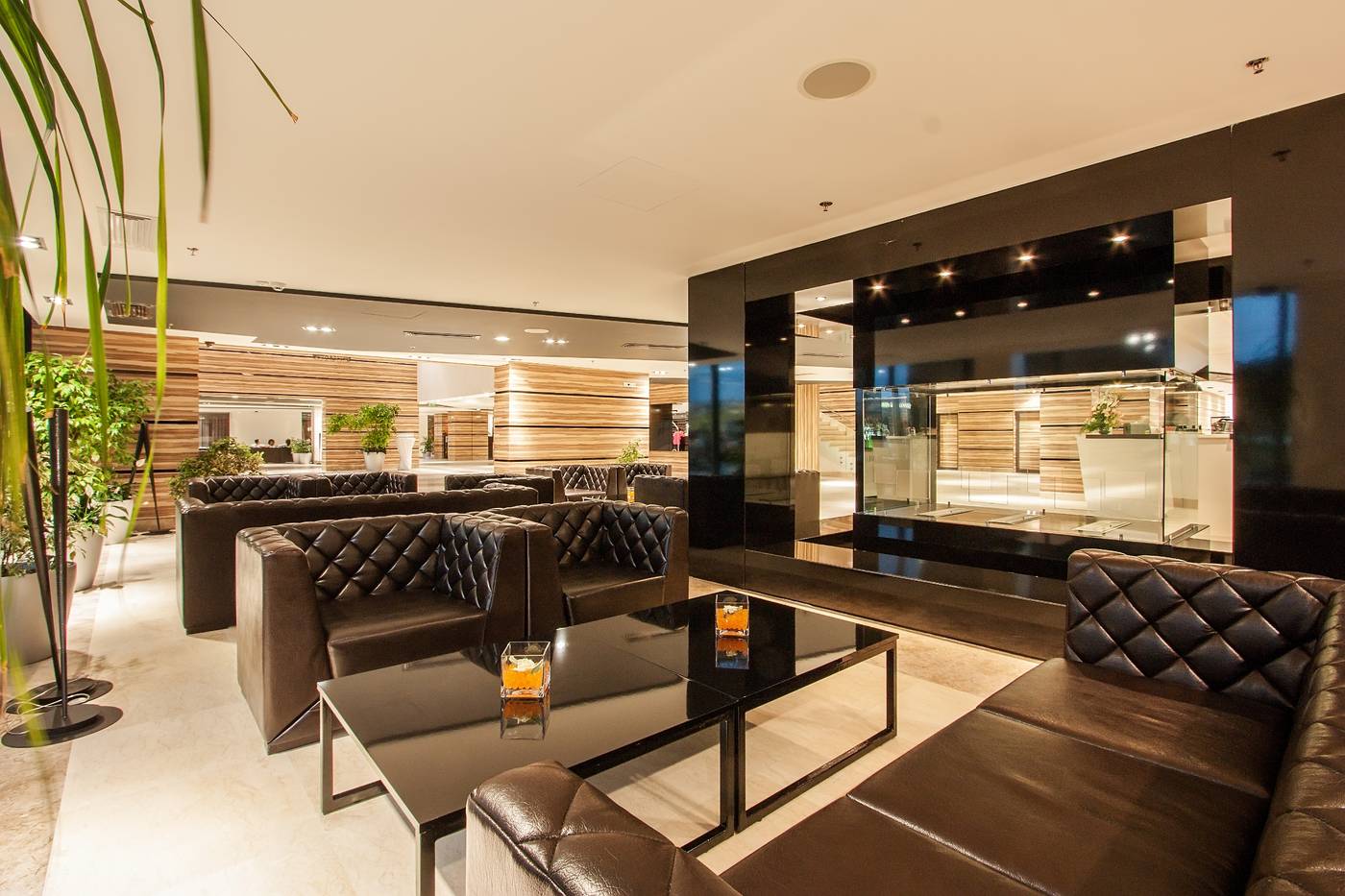 International Hotel Casino & Tower Suites-Bulgaria-GOLDEN SANDS-Lobby-6