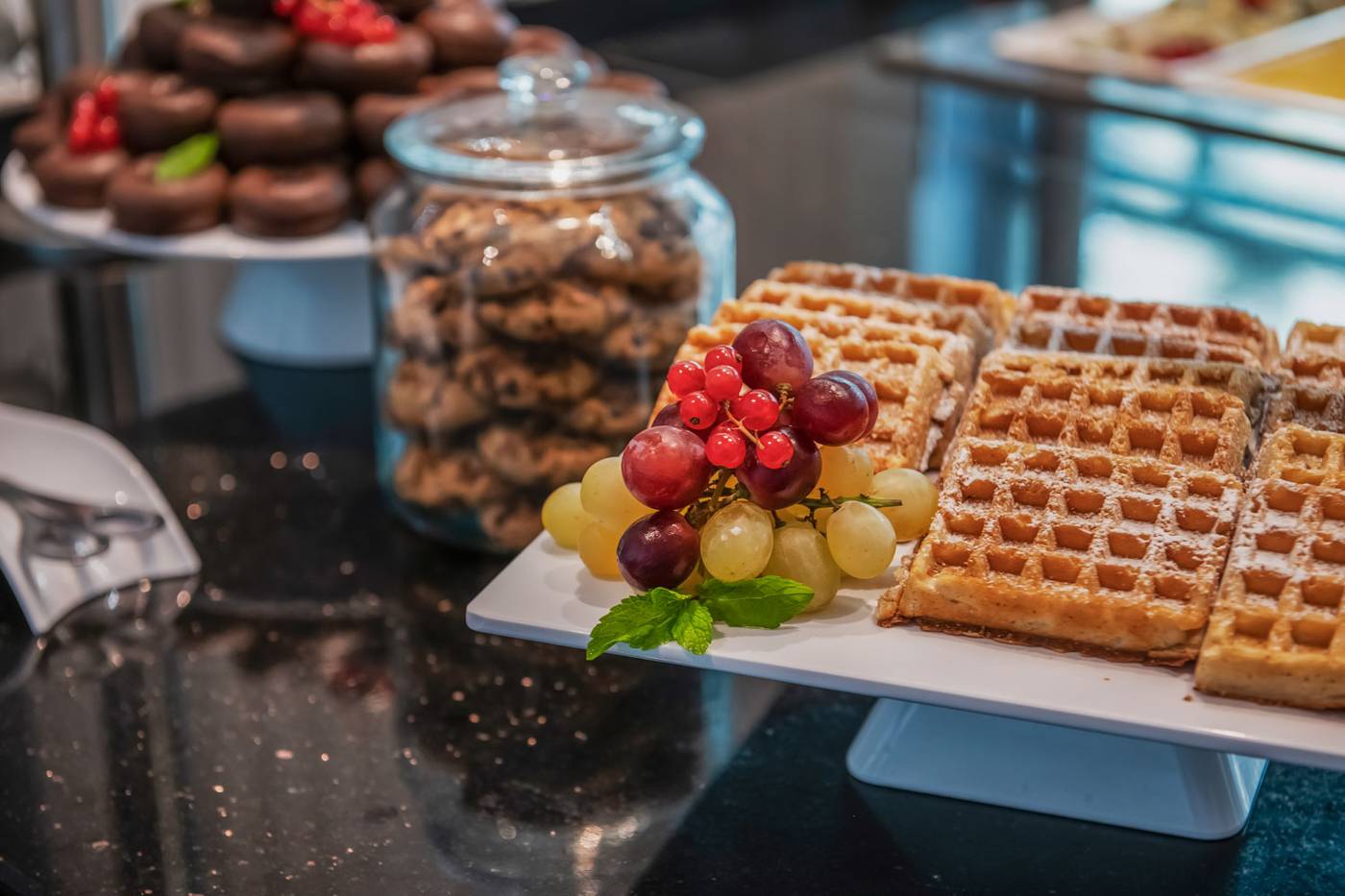 Eurostars-Danube-Budapest-Restaurant-45