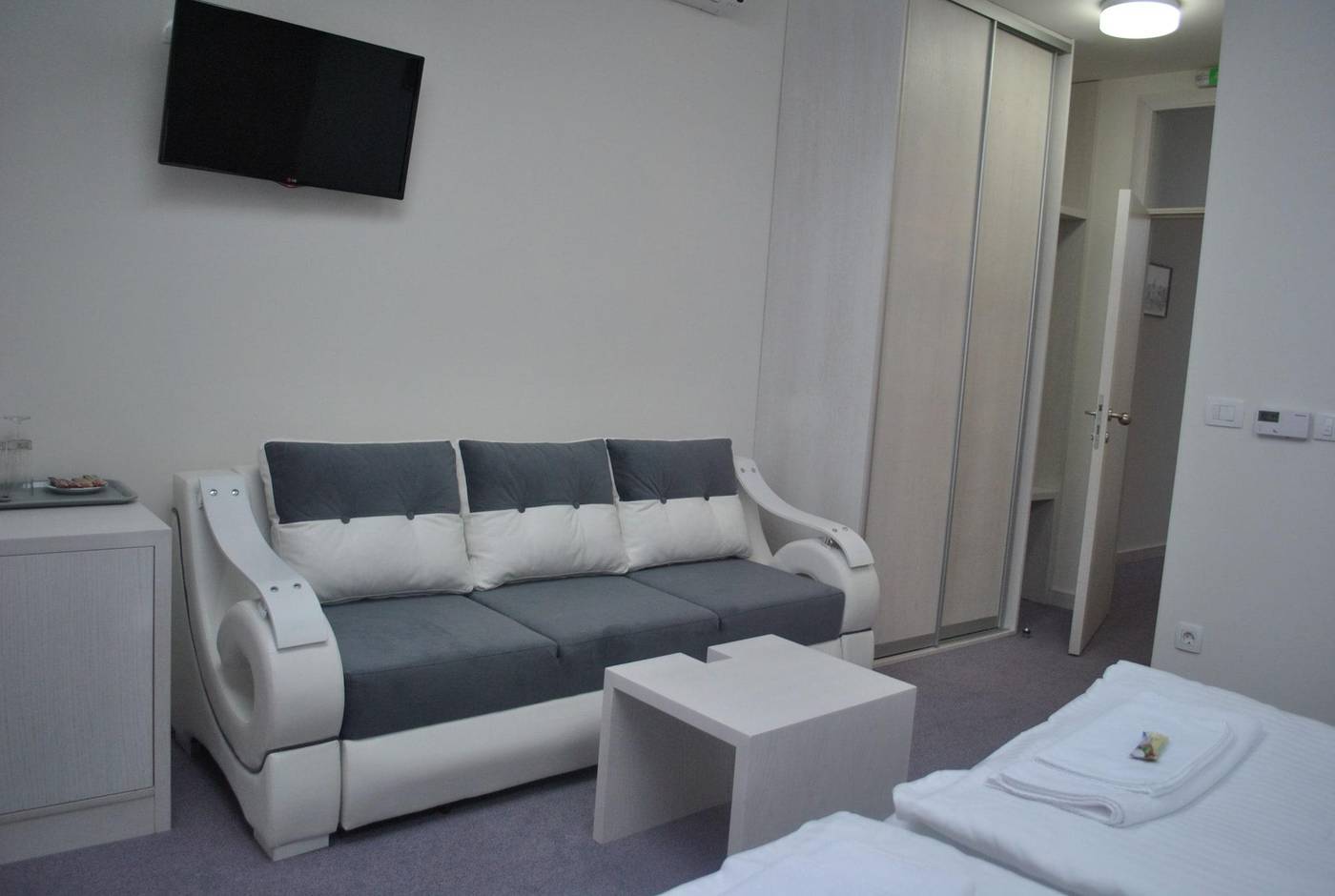 Villa Marija M.L.-Serbia-BELGRADE-Room-9