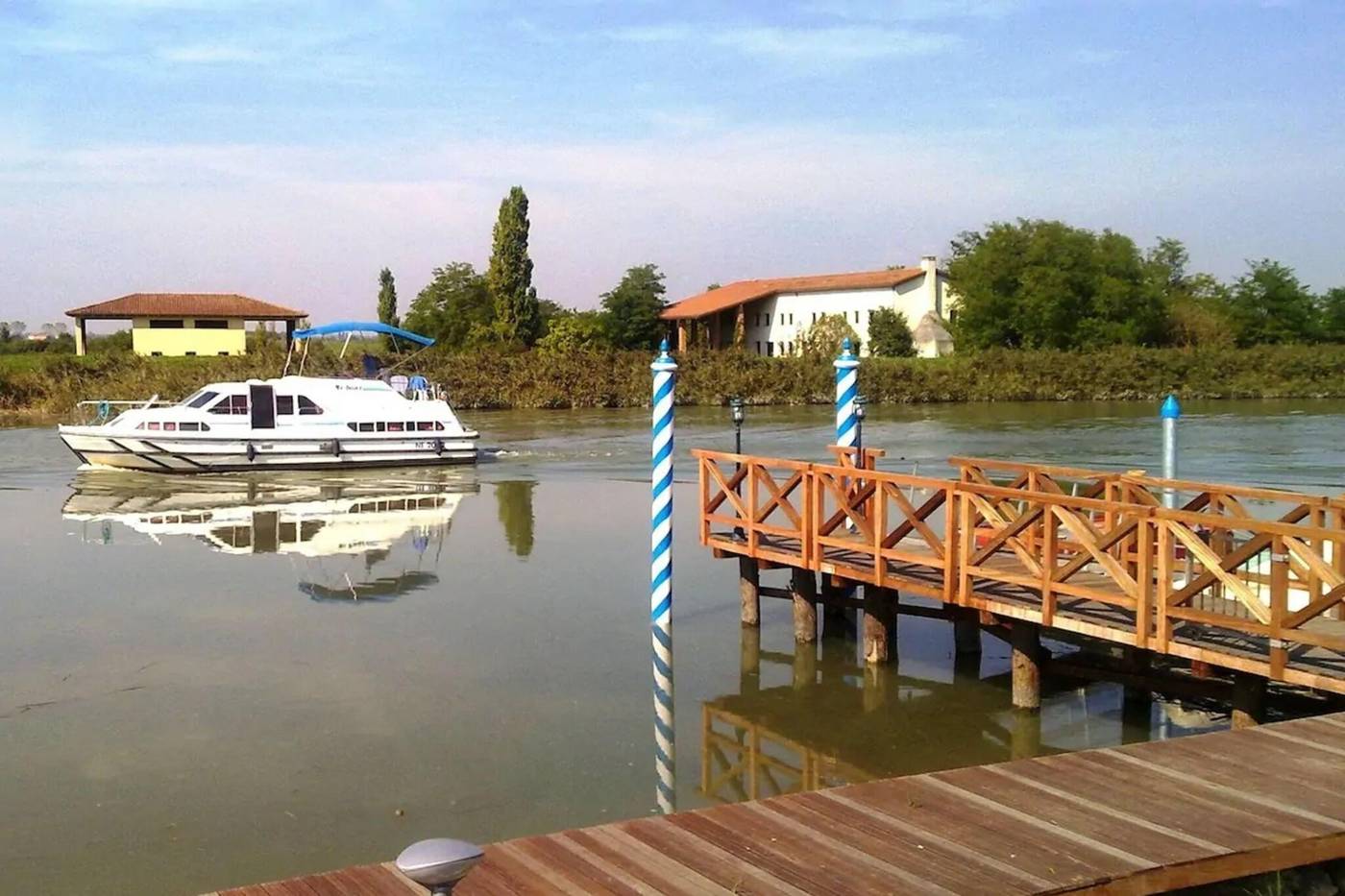 Country-House-Country-Club-Sports-and-Entertainment-18