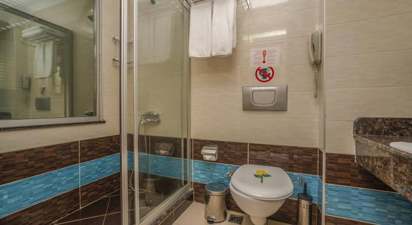 Tac-Premier-Hotel---Spa-Room-33