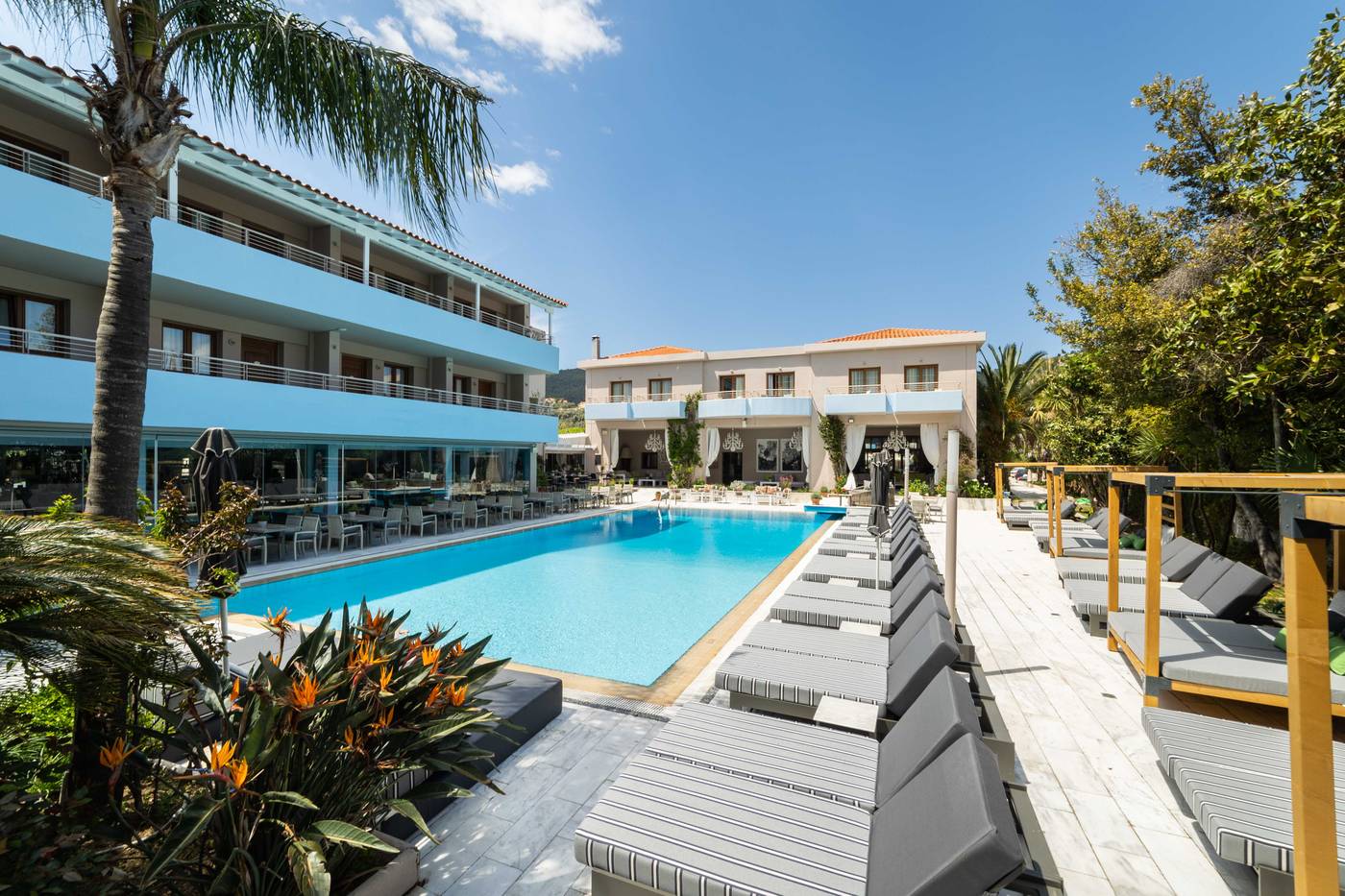 La-Piscine-Art-Hotel---Adult-Only-Pool-6