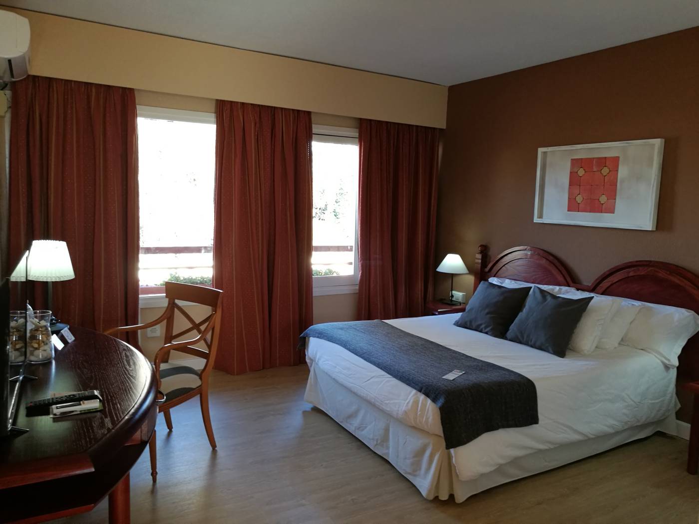 Ayamonte-Center-Room-10